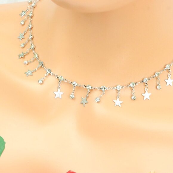 "Minimalist & Elegant Necklace Chain – Perfect for Women & Girls | UNVRC1312 - Picture 3 of 10